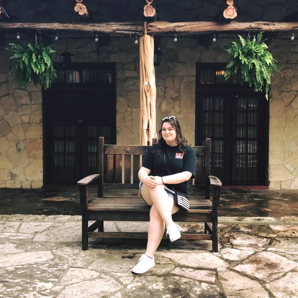 Meet your Posher, Victoria